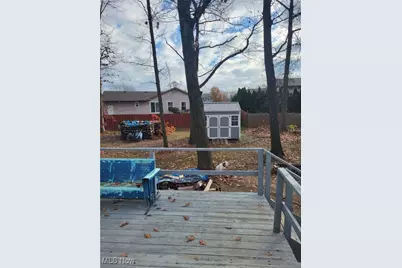 1239 Woodledge Drive, Mineral Ridge, OH 44440 - Photo 15