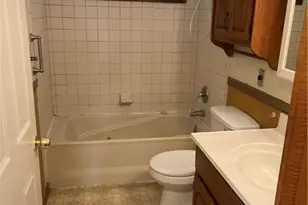 1166 Raymond St NW, Warren, OH 44485 - Photo 13