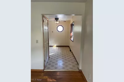 1166 Raymond Street NW, Warren, OH 44485 - Photo 7