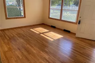 1166 Raymond St NW, Warren, OH 44485 - Photo 5