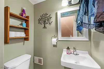 1606 Laclede Road, South Euclid, OH 44121 - Photo 17