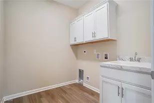 9264 Sharrott Rd, Poland, OH 44514 - Photo 31