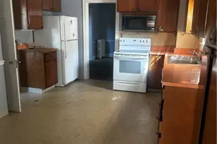 1670 Hillandale Dr, Euclid, OH 44132 - Photo 5