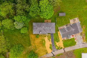 1919 Bel-Aire Ter, Steubenville, OH 43952 - Photo 5