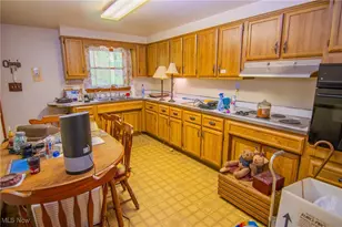 1919 Bel-Aire Ter, Steubenville, OH 43952 - Photo 21