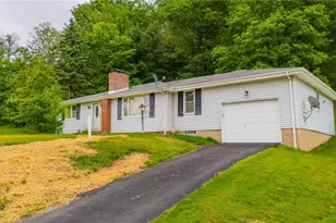 1919 Bel-Aire Ter, Steubenville, OH 43952 - Photo 3