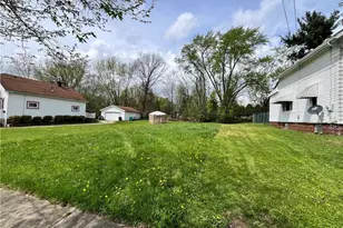 973 Tressel Ave, Akron, OH 44307 - Photo 1