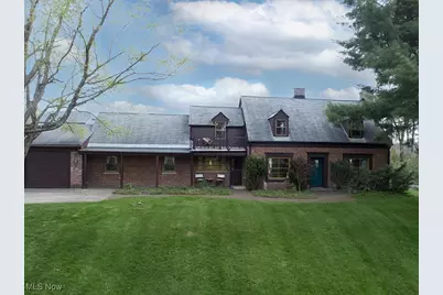 449 N Hambden Street, Chardon, OH 44024 - Photo 3