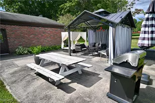 449 N Hambden St, Chardon, OH 44024 - Photo 39