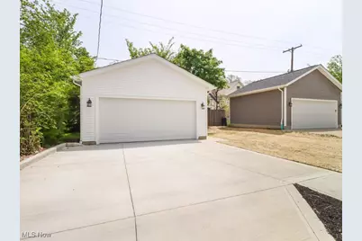 3516 Hildana Road, Huber Heights, OH 44120 - Photo 5