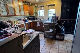 103 W 9th St, Williamstown, WV 26187 - Photo 19