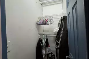 103 W 9th St, Williamstown, WV 26187 - Photo 15