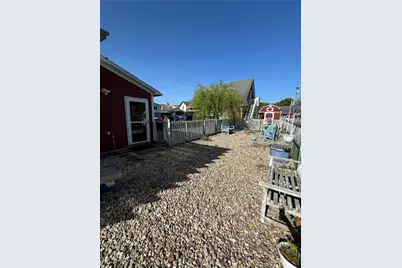 103 W 9th Street, Williamstown, WV 26187 - Photo 31