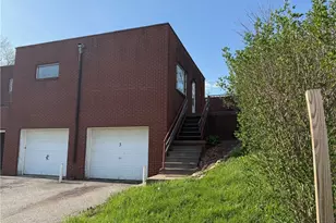 129 Reichart Ave, Wintersville, OH 43953 - Photo 3