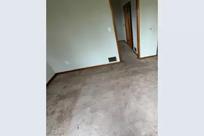 129 Reichart Avenue, Wintersville, OH 43953 - Photo 11