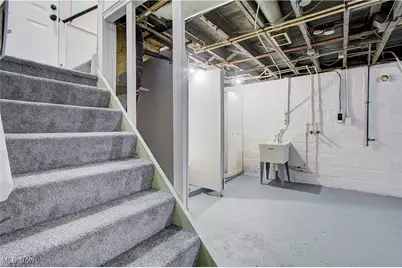 929 Wertz Avenue SW, Canton, OH 44714 - Photo 23