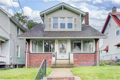 929 Wertz Avenue SW, Canton, OH 44714 - Photo 1