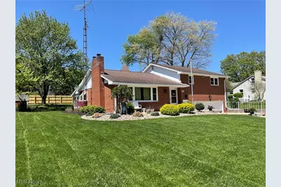 681 Grandview Avenue, East Palestine, OH 44413 - Photo 1