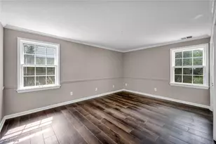 23580 Shaker Blvd, Huber Heights, OH 44122 - Photo 11