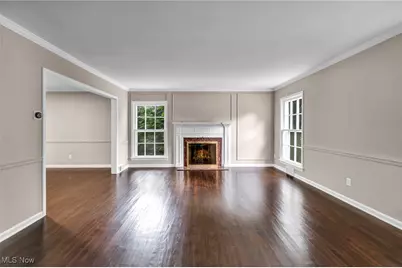 23580 Shaker Boulevard, Huber Heights, OH 44122 - Photo 7