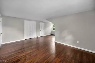 23580 Shaker Boulevard, Huber Heights, OH 44122 - Photo 15