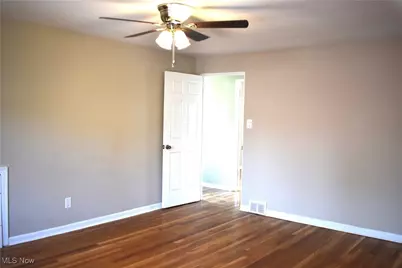 2617 Chestnut Street, Steubenville, OH 43952 - Photo 13