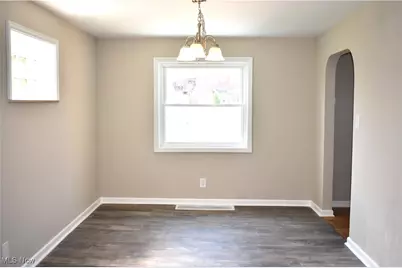 2617 Chestnut Street, Steubenville, OH 43952 - Photo 9