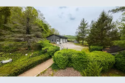 1585 County Road 9, Marietta, OH 45750 - Photo 3