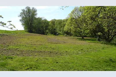 7517 Veterans Boulevard, Chester, WV 26034 - Photo 11