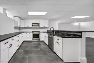 2344 Country Brook Dr, Hinckley, OH 44233 - Photo 19