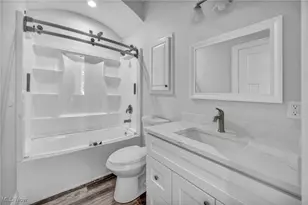 2344 Country Brook Dr, Hinckley, OH 44233 - Photo 27