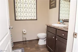 4691 Scenic Dr, Ravenna, OH 44266 - Photo 17