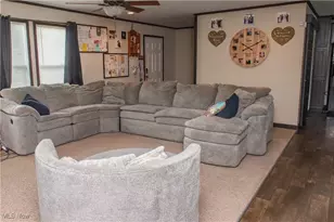 4691 Scenic Dr, Ravenna, OH 44266 - Photo 3