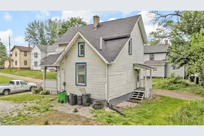 452 E Summit Street, Alliance, OH 44601 - Photo 5