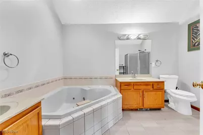 2736 Green Road, Huber Heights, OH 44122 - Photo 21