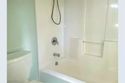 2736 Green Road, Huber Heights, OH 44122 - Photo 27