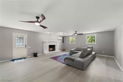 9113 Dean Road, Vermilion, OH 44089 - Photo 17