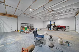 6810 Barrett Rd, Geneva, OH 44041 - Photo 35