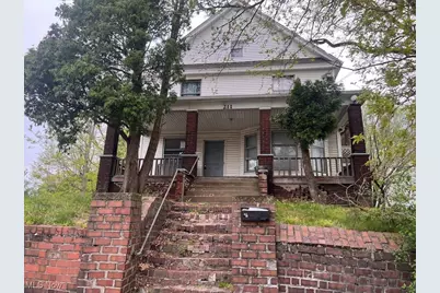 211 15th Street NE, Canton, OH 44714 - Photo 1