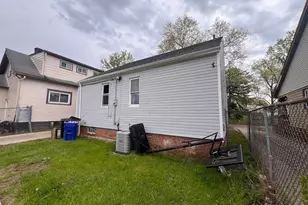 3976 E 154th St, Loveland, OH 44128 - Photo 3