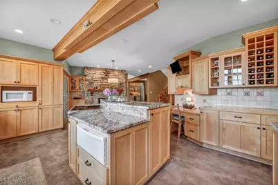 10360 Sawmill Drive, Chardon, OH 44024 - Photo 27