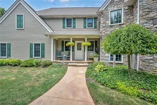 10360 Sawmill Dr, Chardon, OH 44024 - Photo 3