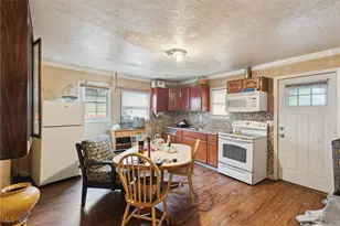 3074 Erin Ave, Loveland, OH 44113 - Photo 11