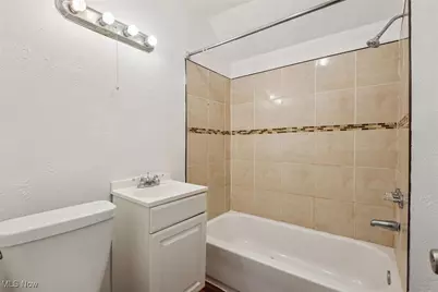 3074 Erin Avenue, Loveland, OH 44113 - Photo 27