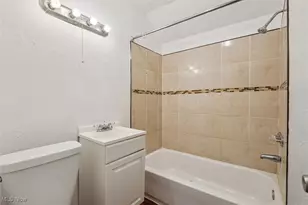 3074 Erin Ave, Loveland, OH 44113 - Photo 27