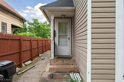 3074 Erin Avenue, Loveland, OH 44113 - Photo 7