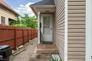 3074 Erin Ave, Loveland, OH 44113 - Photo 7