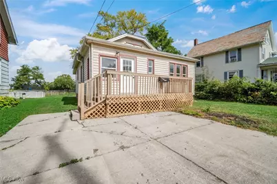 2049 E 39th Street, Ashtabula, OH 44004 - Photo 1