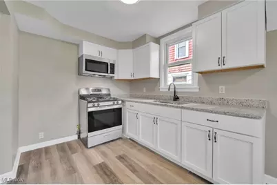 2049 E 39th Street, Ashtabula, OH 44004 - Photo 13