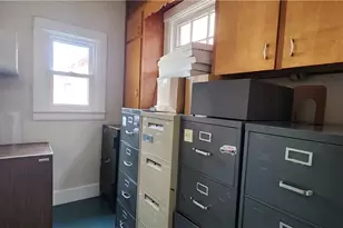 833 Market St, Zanesville, OH 43701 - Photo 15